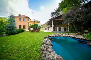 Villa Dudu, Luxury Villa in Hankavan